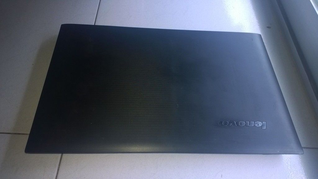 Lenovo B570 Core I3 2350 Ram 4GB HDD 320GB giá chỉ 3.500.000