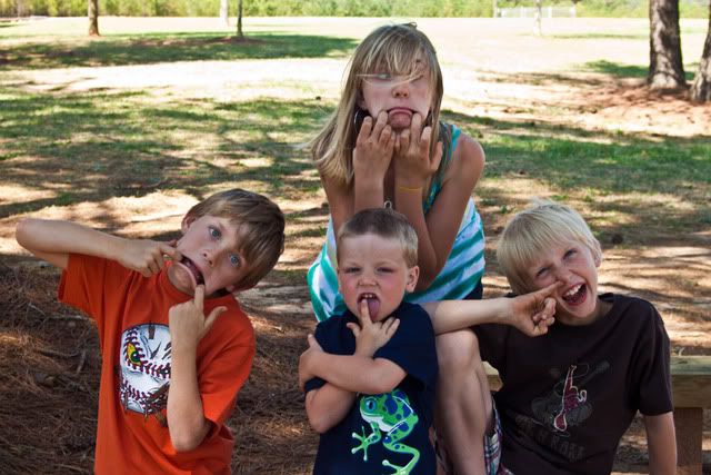 IMAGE: http://i302.photobucket.com/albums/nn101/virtuous31wife/aaa.jpg