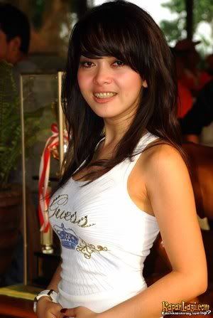 syahrini Pictures, Images and Photos