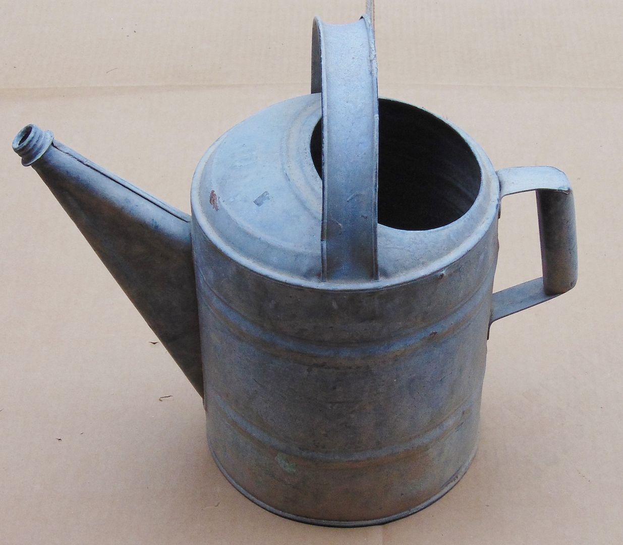 Antique Vintage 10 Quart Watering Can Galvanized Metal Sprinkler Spout