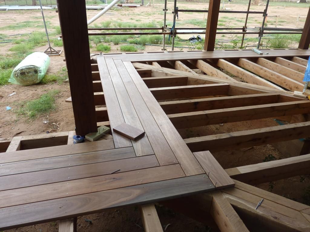 How to join decking boards