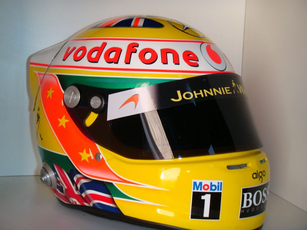 lewis hamilton helmet 2010. eBay.com.sg: LEWIS HAMILTON 2010 SILVERSTONE GP F1 REPLICA HELMET (item 350435012448 end time Apr 28,