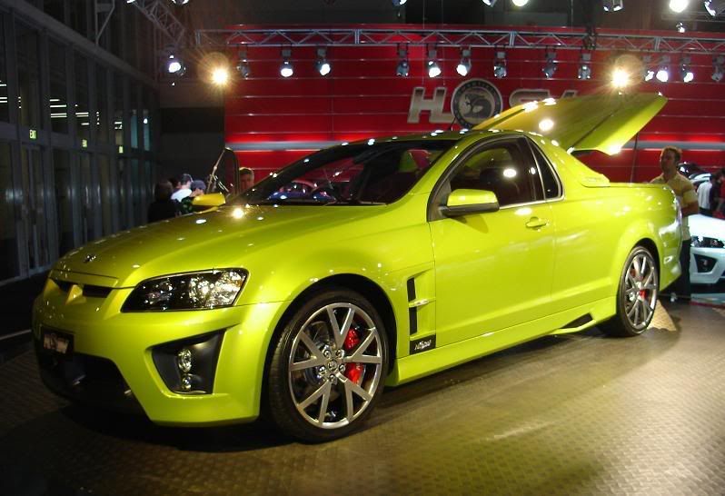 hsv-ve-maloo-r8-ute1.jpg