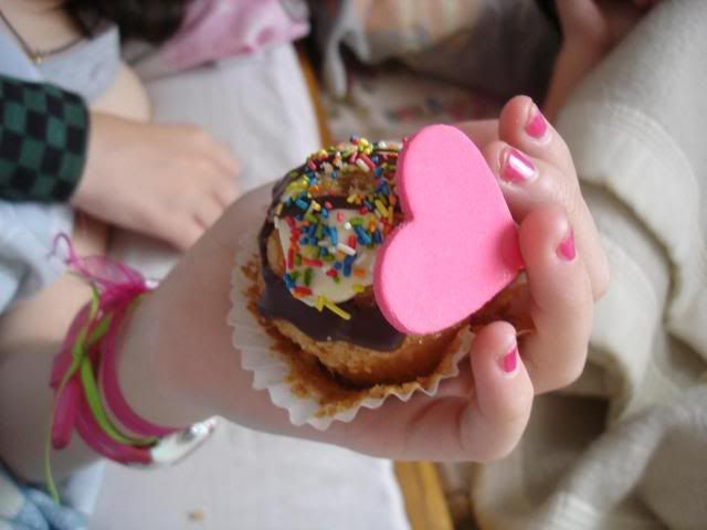 cupcake04@coffeeandsushi