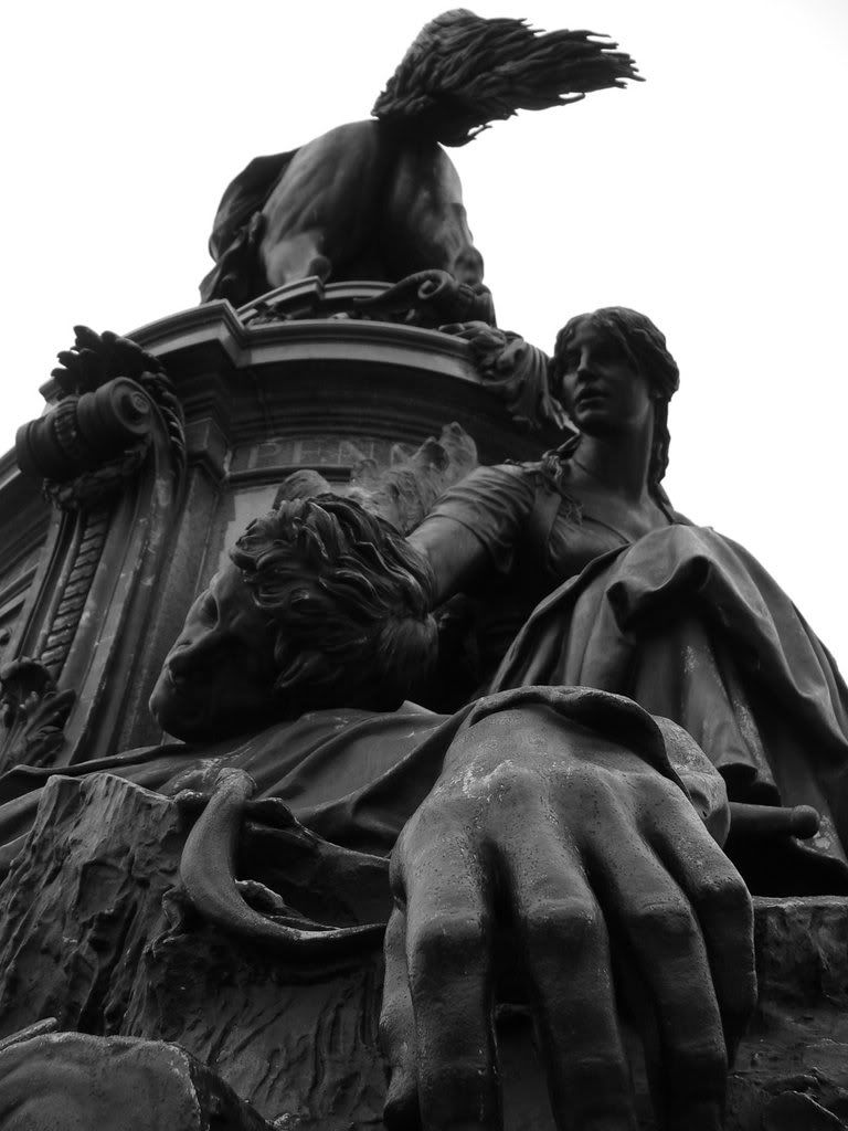 stock photo : Statue of a sad