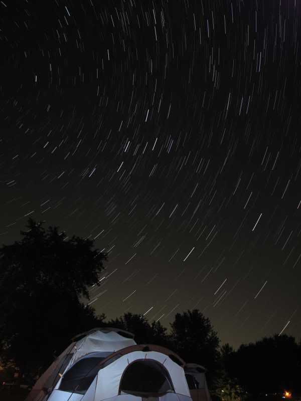 IMAGE: http://i302.photobucket.com/albums/nn84/kezug/Hobby%20Shots/Startrails-2.jpg?t=1281722005