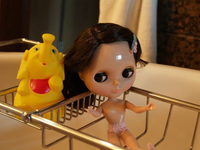 รูปน้องสร้อยล้วนๆ