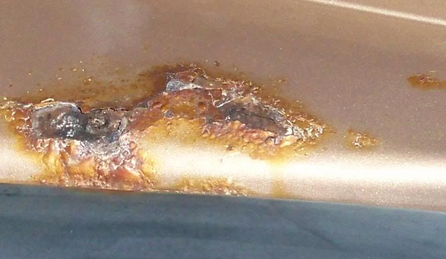 Fender Rust. Repair or Replace?