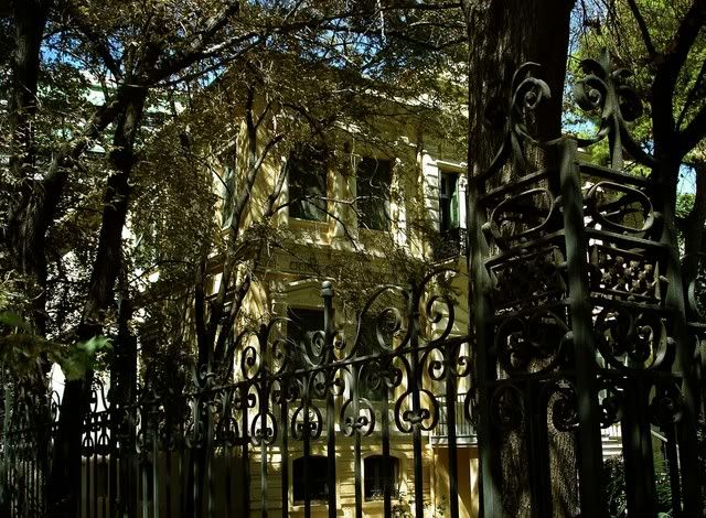 http://i302.photobucket.com/albums/nn91/expatriotbarcelona/Thessalonique/2.jpg