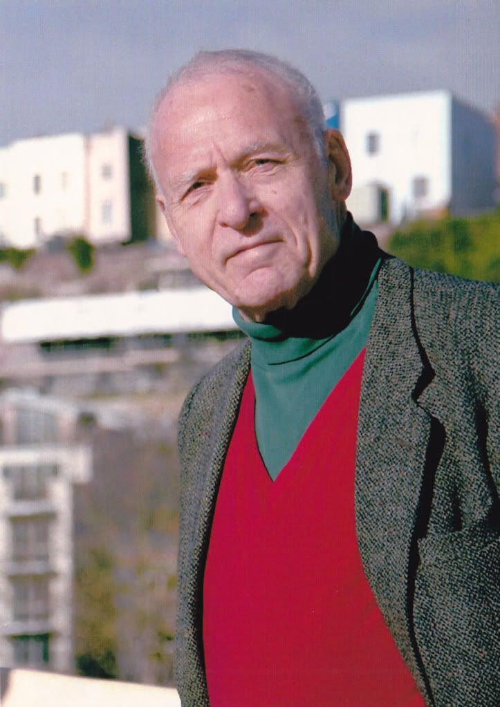 Derek Robinson