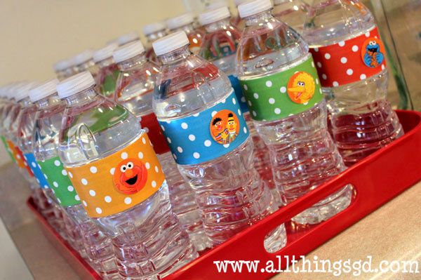 Kate's Sesame Street Birthday Party - Sesame Street & Elmo birthday party ideas, party decorations, food and printables. | www.allthingsgd.com