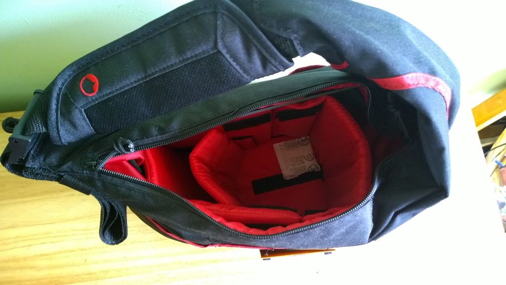 Cần bán Lowerpro Passport Sling II - 1