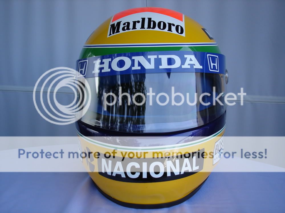 PLEASE CHECK OUR LISTINGS TO SEE MORE HELMETS OF THIS DRIVER, IF THE 