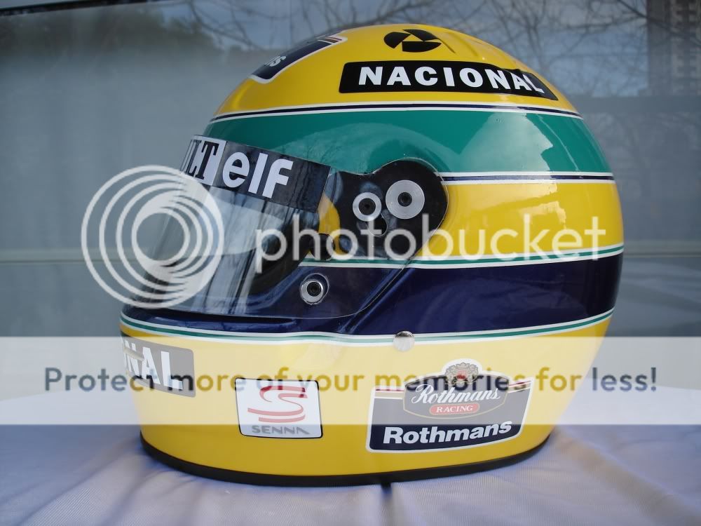  OUR LISTINGS TO SEE MORE HELMETS OF THIS DRIVER, IF THE HELMET YOU 