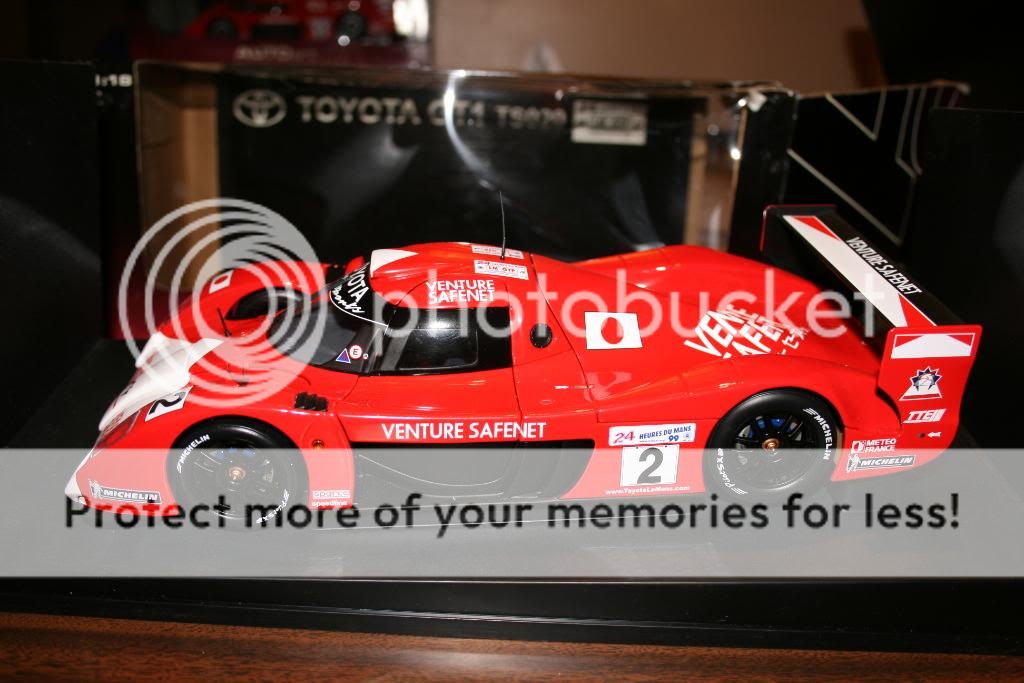 18 Autoart Toyota TS020 GT1 #2 Lemans 1999 RARE  