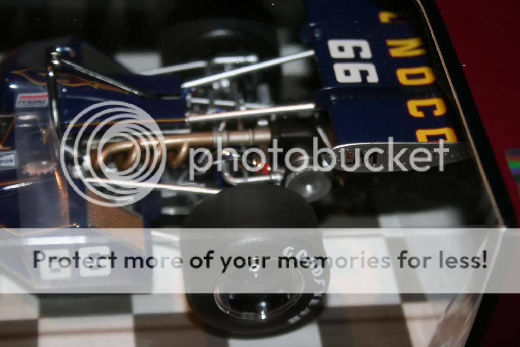 18 Carousel 1 Sunoco Mclaren M16B 1972 Indy 500 WINNER #66 Mark 