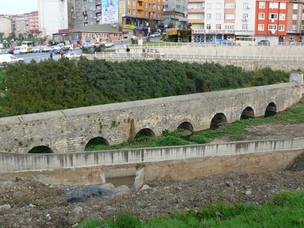 Balıklı Aqueduct / Sultangazi photo balikli_aqueduct103.jpg