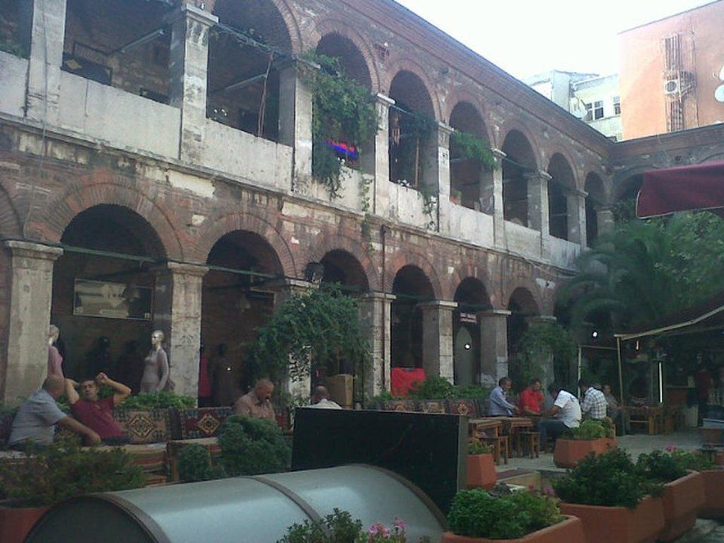 Tas Han Bazaar / Laleli - Fatih photo tashan_bazaar102.jpg