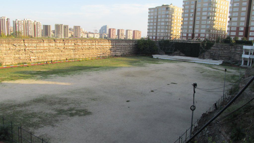 Hebdomon Fildami Cistern / Osmaniye - Bakirkoy photo hebdomon_cistern102.jpg