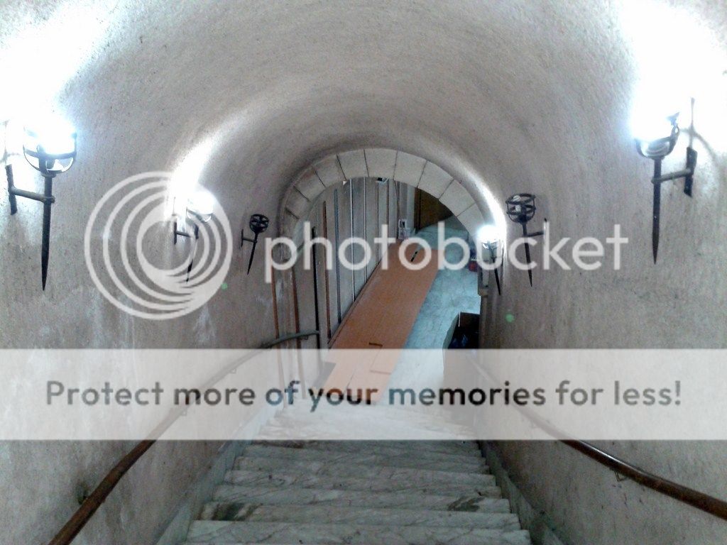 Myrelaion Cistern Bazaar / Laleli - Fatih photo myrelaion_cistern110.jpg
