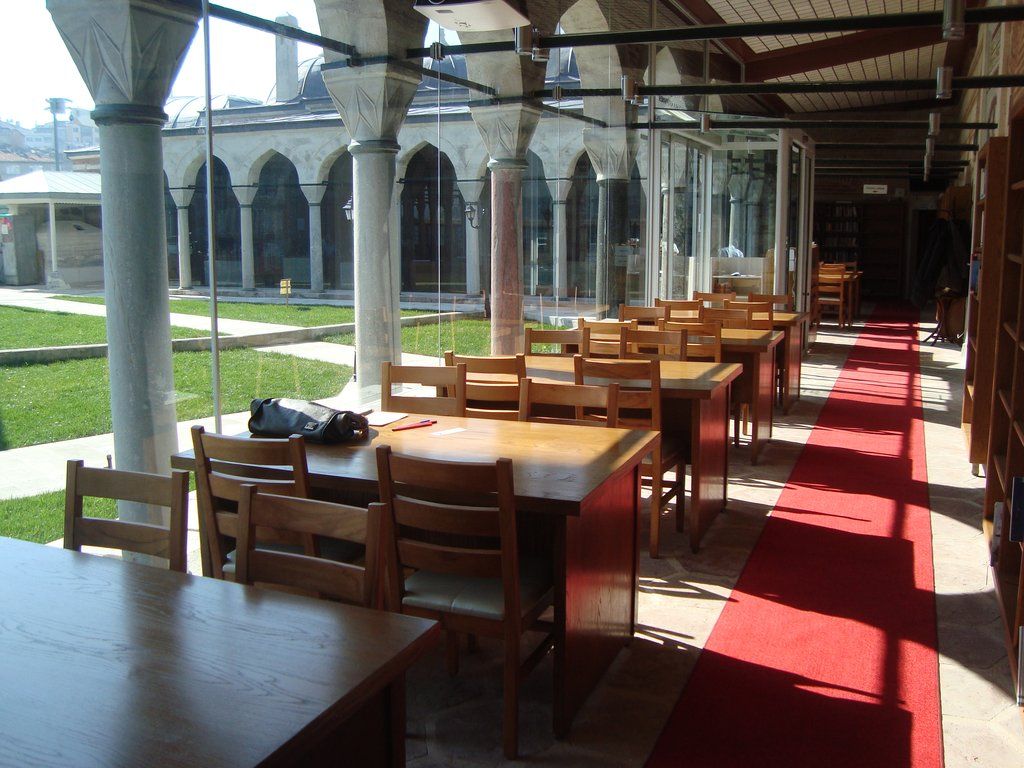 Semsi Ahmed Pasha Madrasa / Uskudar - Istanbul photo semsi_madrasa124.jpg